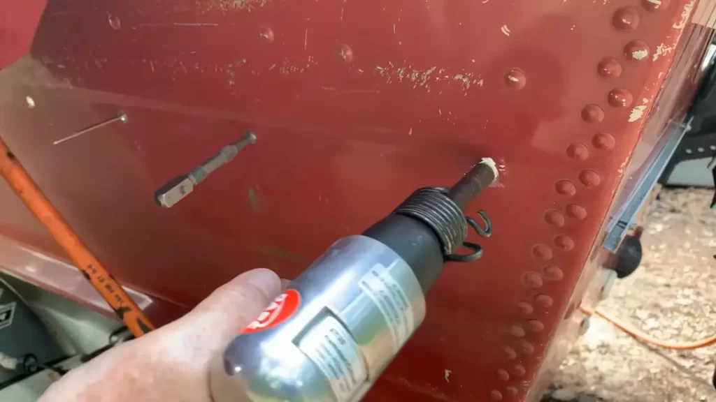 How to Install Solid Rivets