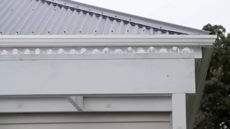 How to Install Gutter Clips?